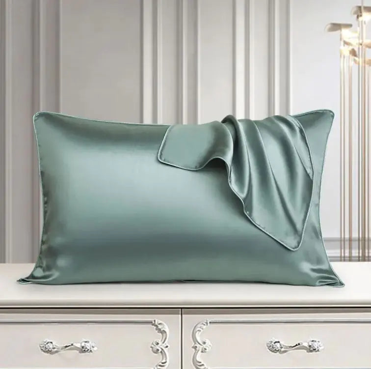 Anti acne and hair breakage silk pillow